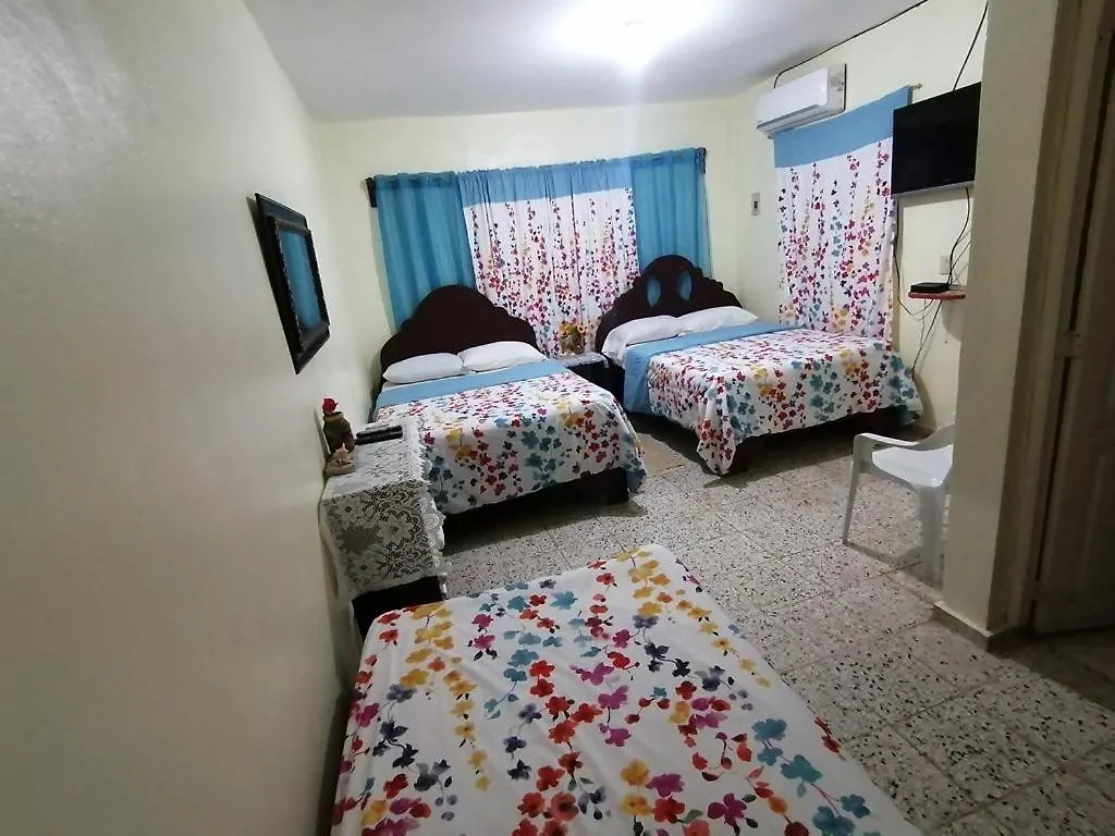 Muelle Hotel Pedernales